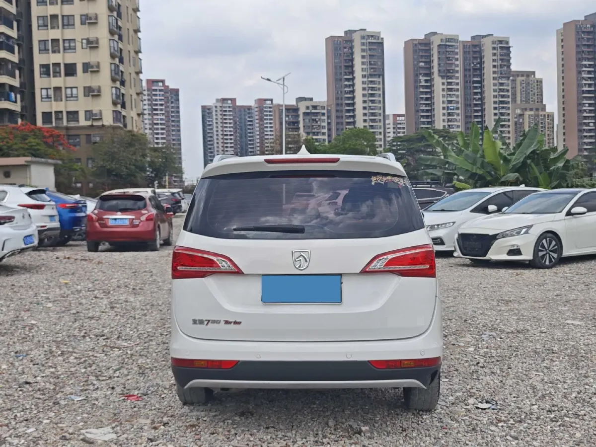 2017 SWM X7 1.5T 156HP L4 5MT,autocango,china used car exporter,china ev exporter,chinese used car exporter,chinese used ev exporter