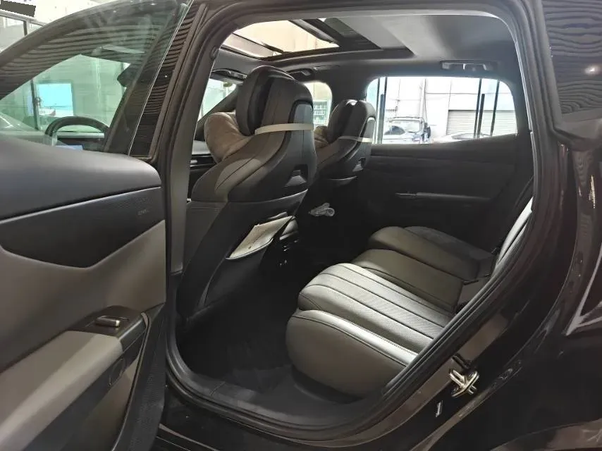 2024 LYNK&CO 07 EM-P 1.5T 163HP L4 3DHT PHEV 18.99KWH,autocango,china used car exporter,china ev exporter,chinese used car exporter,chinese used ev exporter