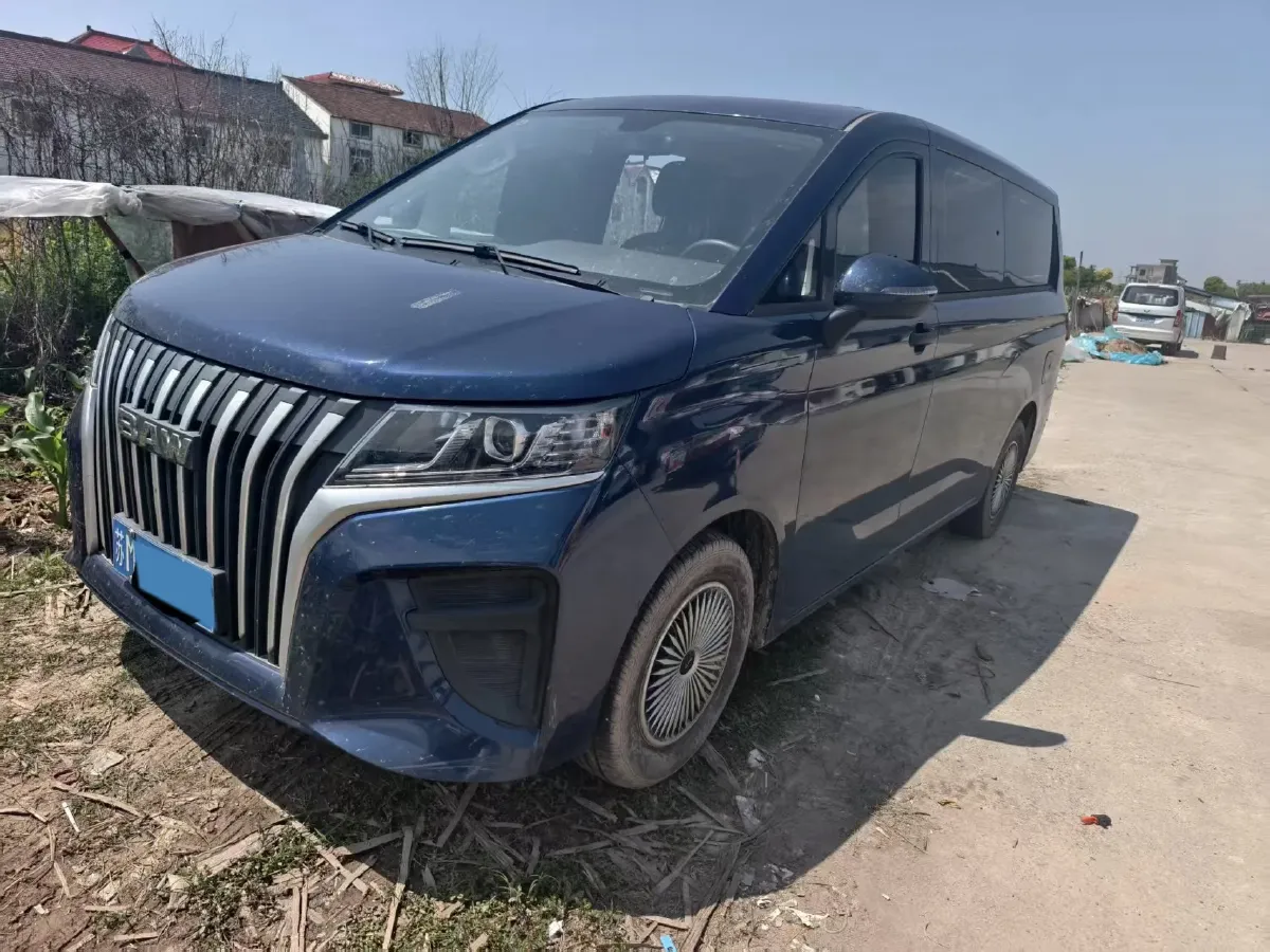 2023 BAW RuiSheng Trump M7 1.6L 124HP L4 5MT,autocango,china used car exporter,china ev exporter,chinese used car exporter,chinese used ev exporter
