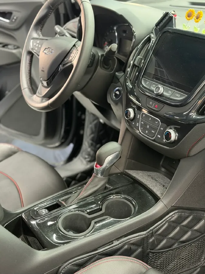 2021 Chevrolet Equinox 2.0T 237HP L4 9AT,autocango,china used car exporter,china ev exporter,chinese used car exporter,chinese used ev exporter