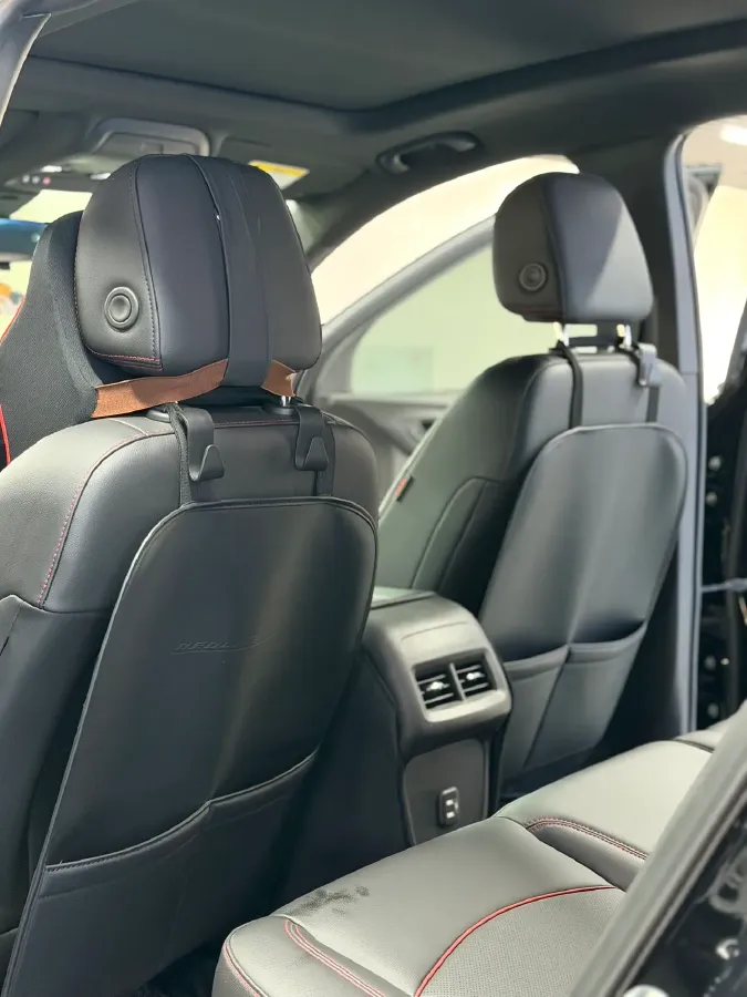 2021 Chevrolet Equinox 2.0T 237HP L4 9AT,autocango,china used car exporter,china ev exporter,chinese used car exporter,chinese used ev exporter