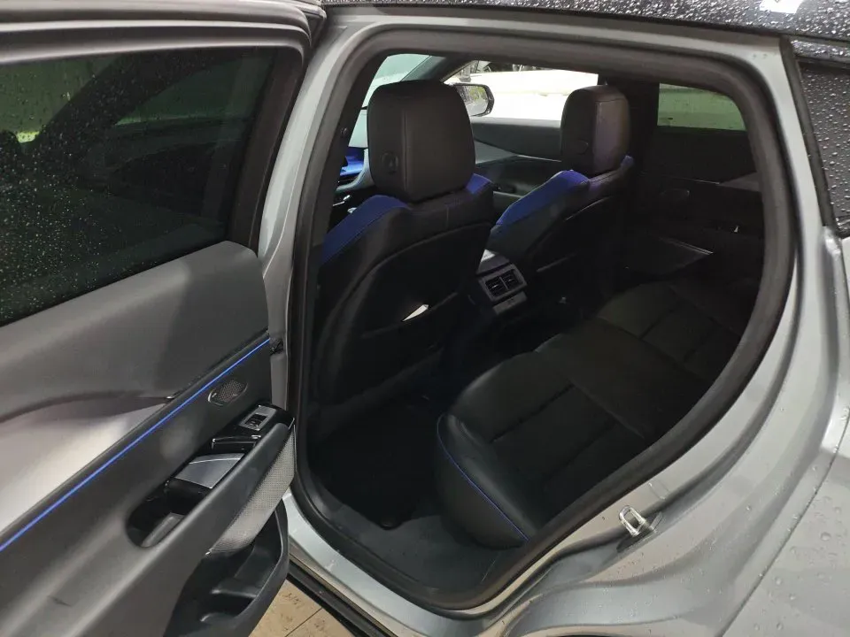 2023 Cadillac GT4 1.5T 211HP L4 9AT,autocango,china used car exporter,china ev exporter,chinese used car exporter,chinese used ev exporter