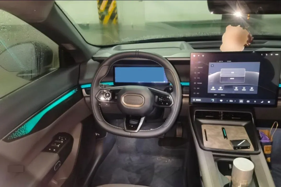 2024 LYNK&CO 07 EM-P 1.5T 163HP L4 3DHT PHEV 18.99KWH,autocango,china used car exporter,china ev exporter,chinese used car exporter,chinese used ev exporter