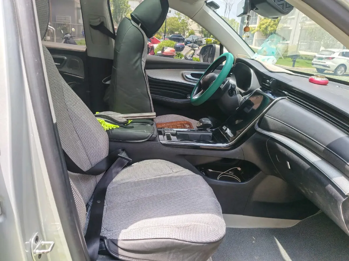 2020 Roewe RX5 eMAX 1.5T 169HP L4 AMT PHEV 16.6KWH,autocango,china used car exporter,china ev exporter,chinese used car exporter,chinese used ev exporter