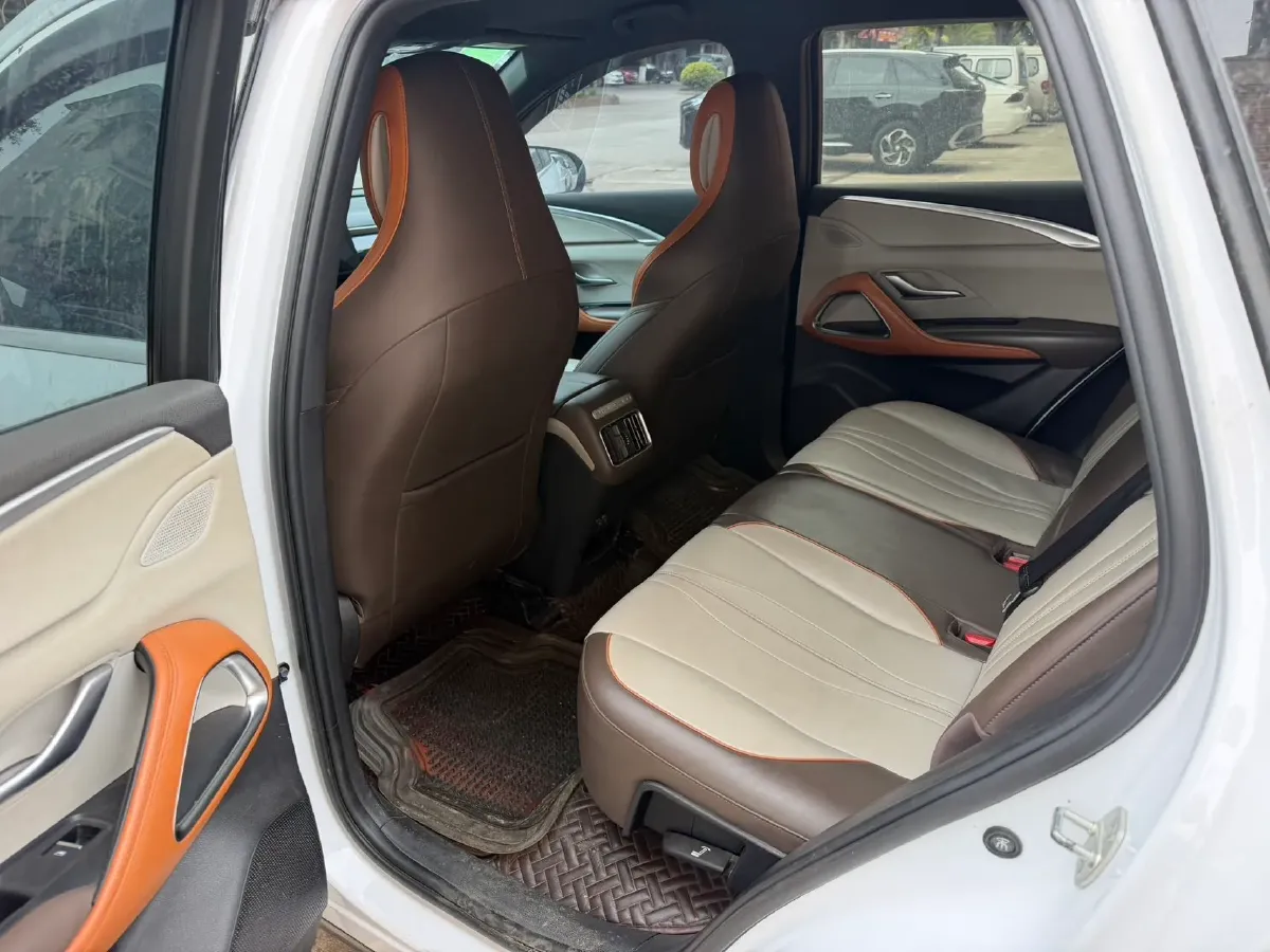 2022 Ruichi Auto EC35 BEV 82HP BEV 36.288KWH,autocango,china used car exporter,china ev exporter,chinese used car exporter,chinese used ev exporter