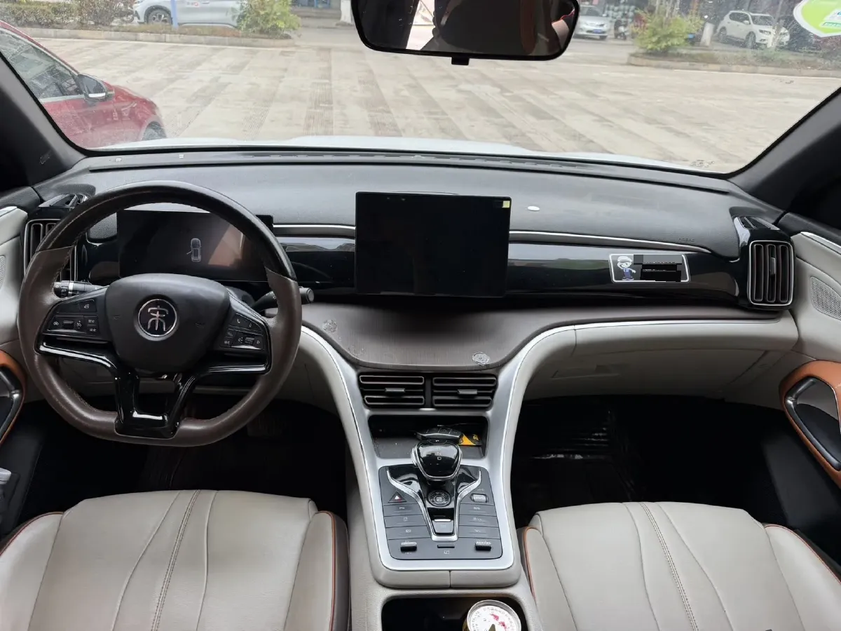 2022 Ruichi Auto EC35 BEV 82HP BEV 36.288KWH,autocango,china used car exporter,china ev exporter,chinese used car exporter,chinese used ev exporter