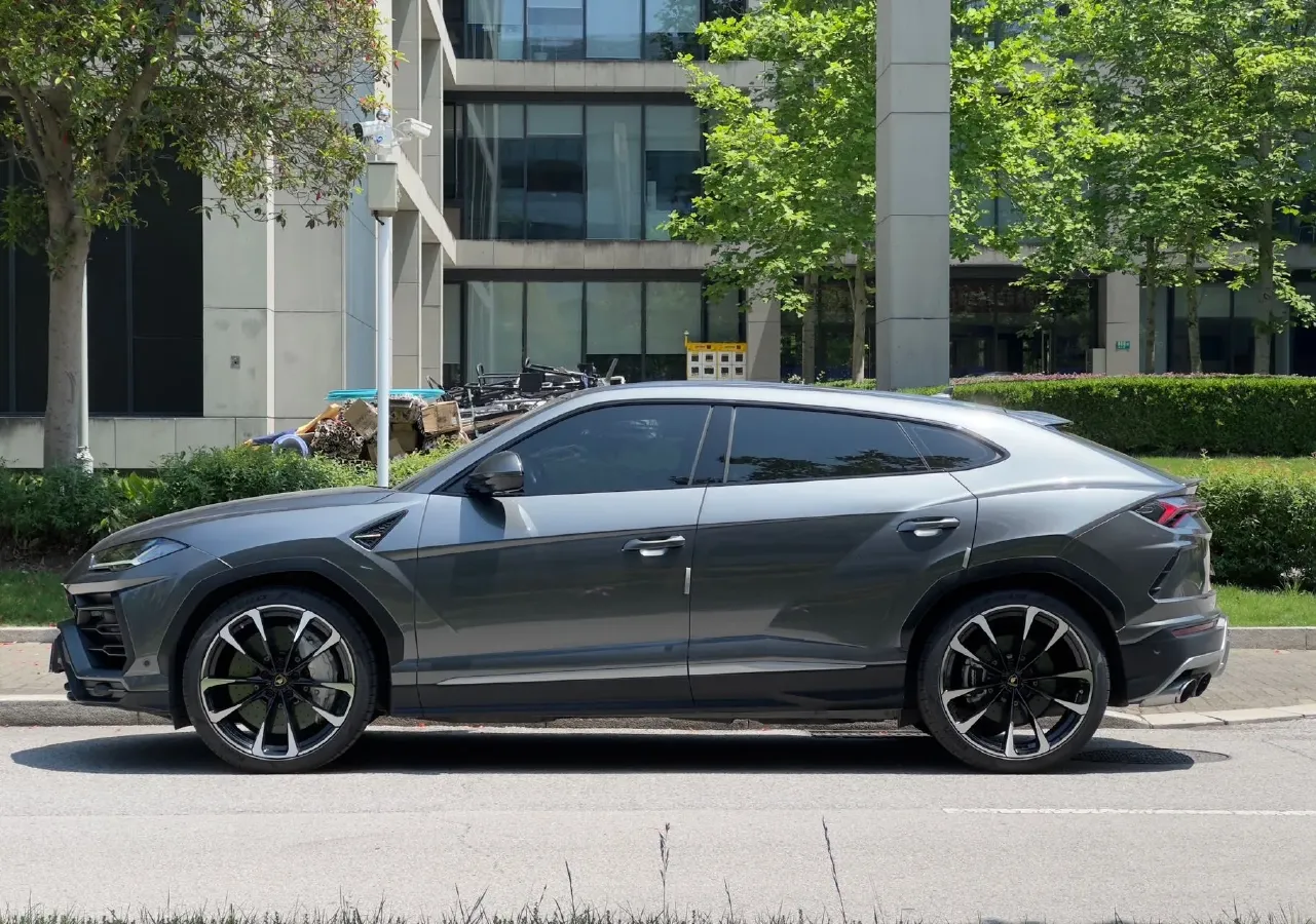 2018 Lamborghini Urus 4.0T 650HP V8 8AT,autocango,china used car exporter,china ev exporter,chinese used car exporter,chinese used ev exporter