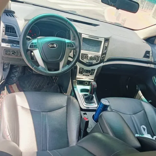 2017 BYD e5 BEV 43KWH,autocango,china used car exporter,china ev exporter,chinese used car exporter,chinese used ev exporter