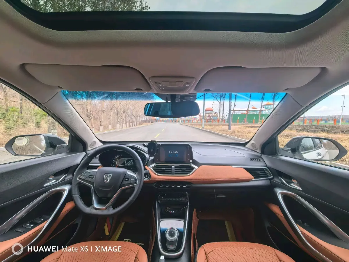 2018 KaiYi E3 1.6L 110HP L4 5MT,autocango,china used car exporter,china ev exporter,chinese used car exporter,chinese used ev exporter