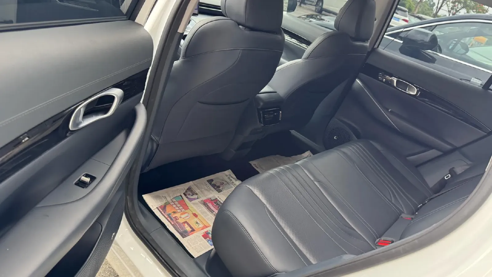 2024 LanDian E5 1.5L 110HP L4 E-CVT PHEV 17.52KWH,autocango,china used car exporter,china ev exporter,chinese used car exporter,chinese used ev exporter