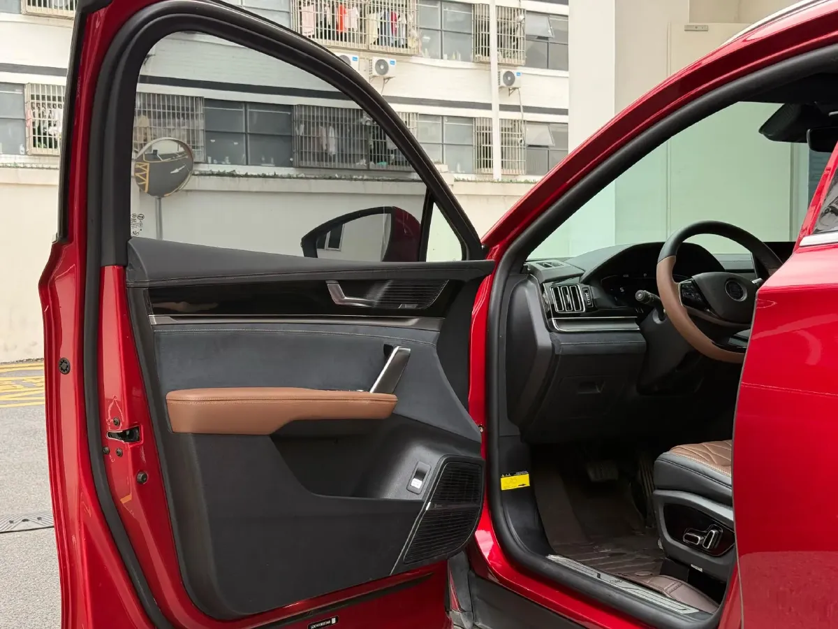 2021 MG 6 1.5T 169HP L4 AMT PHEV 11.1KWH,autocango,china used car exporter,china ev exporter,chinese used car exporter,chinese used ev exporter
