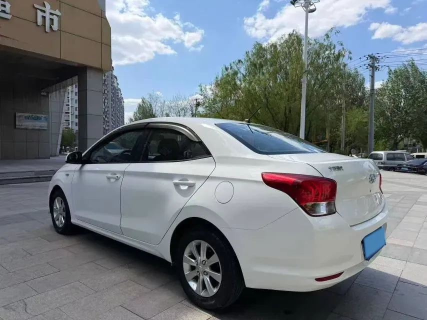 2017 Hyundai Reina 1.4L 95HP L4 5MT,autocango,china used car exporter,china ev exporter,chinese used car exporter,chinese used ev exporter