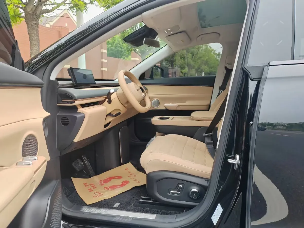 2024 Exceed Sterra ET REEV 156HP REEV 32KWH,autocango,china used car exporter,china ev exporter,chinese used car exporter,chinese used ev exporter