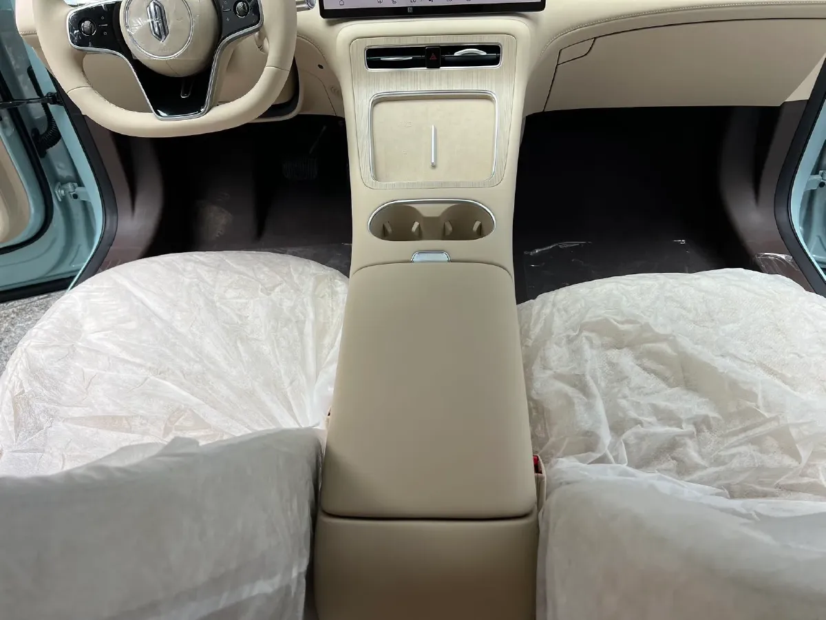 2025 HIMA Shangjie H5 REEV 98HP REEV,autocango,china used car exporter,china ev exporter,chinese used car exporter,chinese used ev exporter