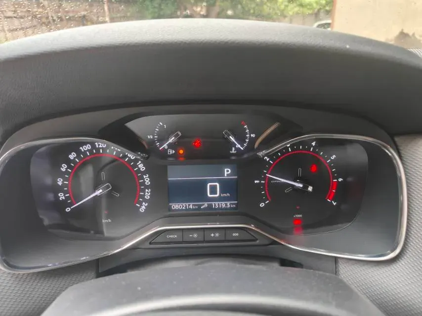 2022 Foton TuYaNuo 2.8T 177HP L4 6AT,autocango,china used car exporter,china ev exporter,chinese used car exporter,chinese used ev exporter