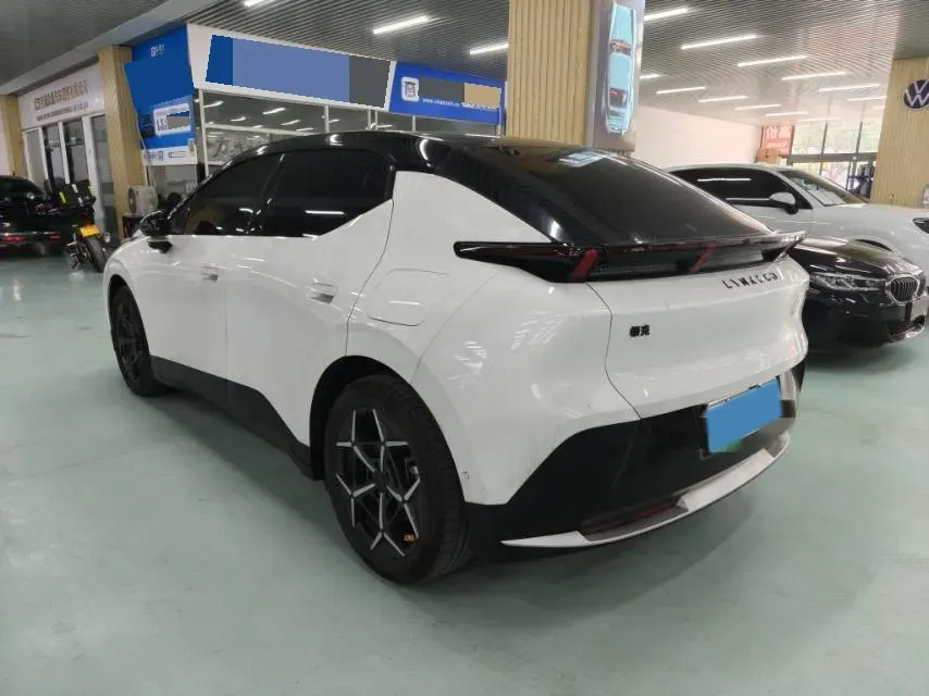 2025 Jetour Freeman 1.5T 184HP L4 7DCT,autocango,china used car exporter,china ev exporter,chinese used car exporter,chinese used ev exporter