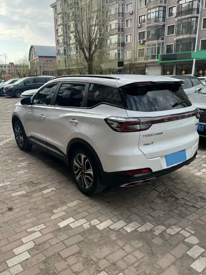 2023 Chery Tiggo 7 Plus 1.6T 197HP L4 7DCT,autocango,china used car exporter,china ev exporter,chinese used car exporter,chinese used ev exporter
