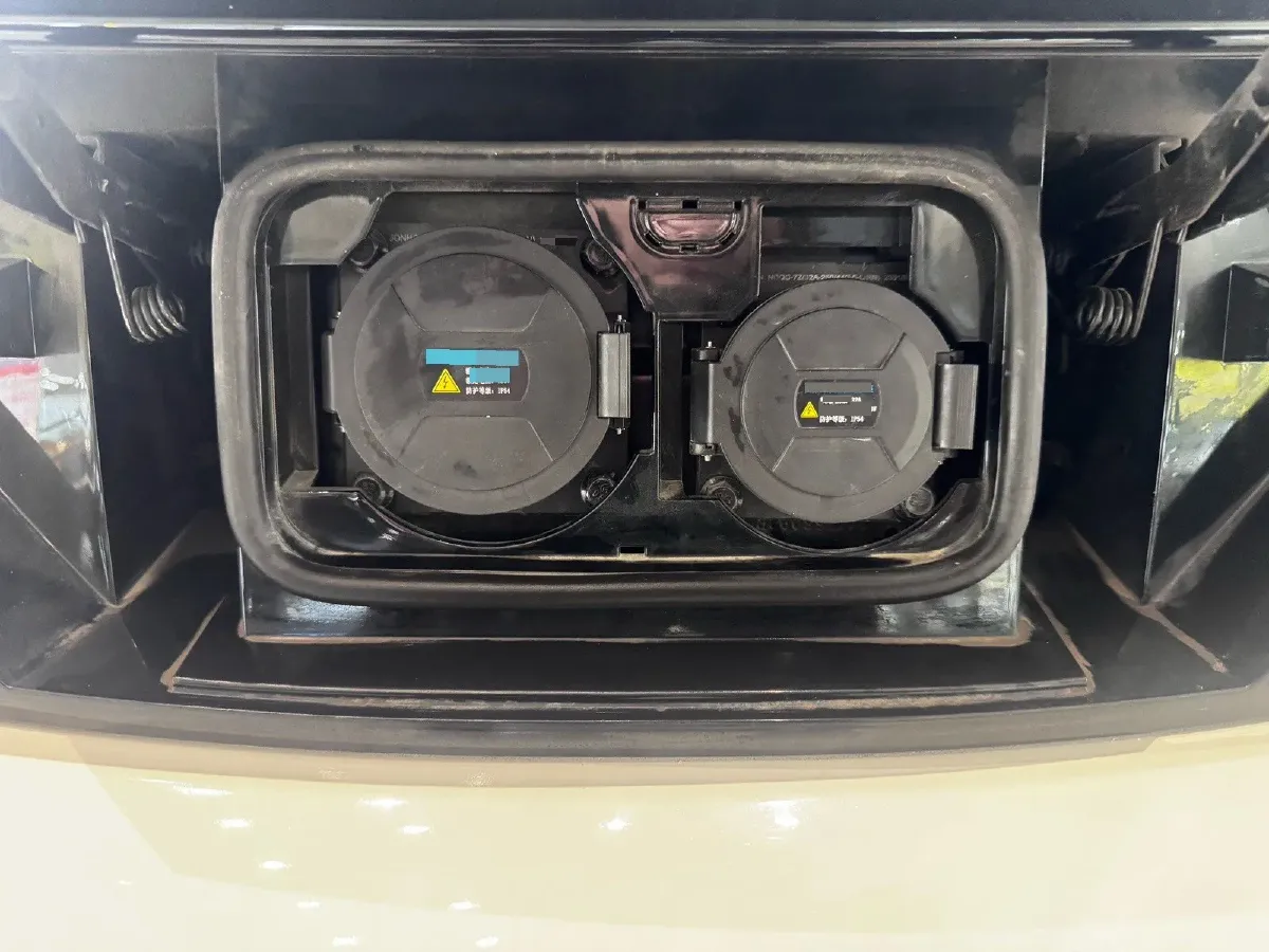 2022 DongFeng eπ BOX BEV 15.974KWH,autocango,china used car exporter,china ev exporter,chinese used car exporter,chinese used ev exporter