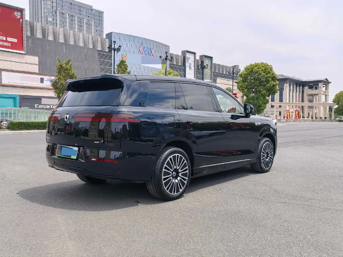 2025 Denza DenzaN8L 2.0T 207HP L4 E-CVT PHEV,autocango,china used car exporter,china ev exporter,chinese used car exporter,chinese used ev exporter