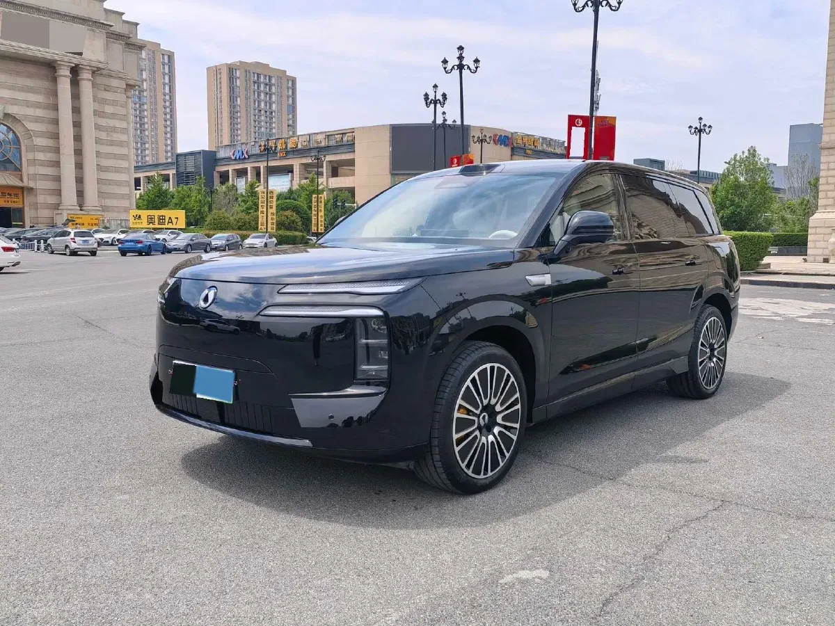2025 Denza DenzaN8L 2.0T 207HP L4 E-CVT PHEV,autocango,china used car exporter,china ev exporter,chinese used car exporter,chinese used ev exporter