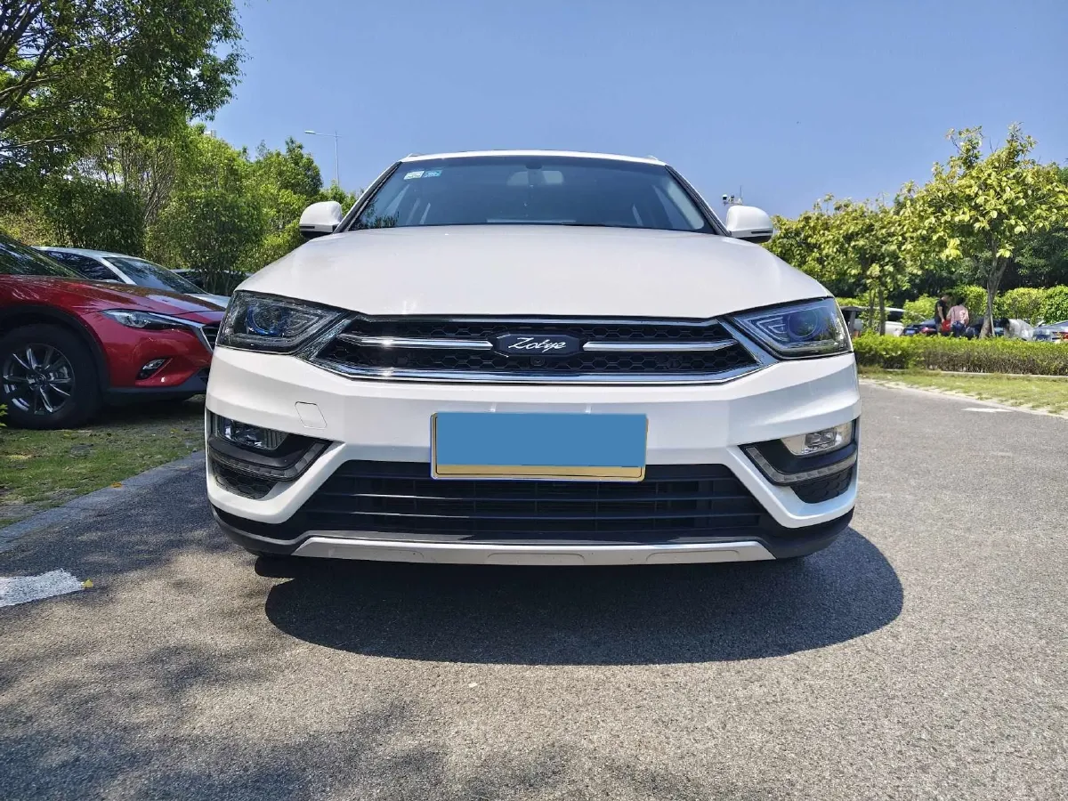 2017 Zotye SR7 1.5T 150HP L4 CVT,autocango,china used car exporter,china ev exporter,chinese used car exporter,chinese used ev exporter