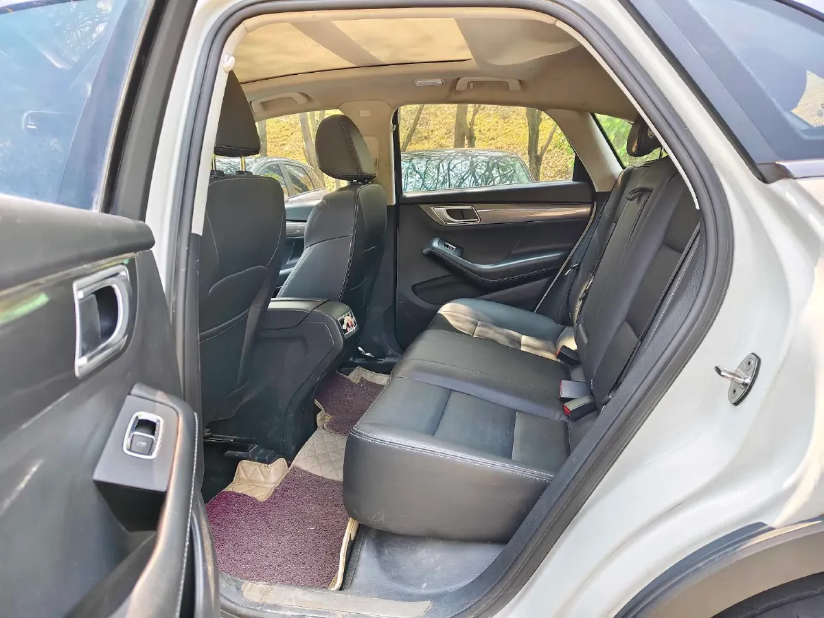 2017 Zotye SR7 1.5T 150HP L4 CVT,autocango,china used car exporter,china ev exporter,chinese used car exporter,chinese used ev exporter