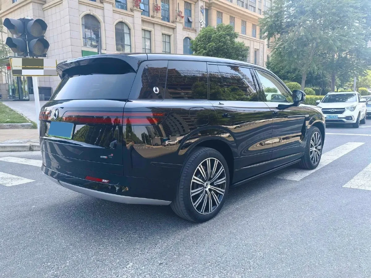 2025 Denza DenzaN9 2.0T 207HP L4 E-CVT PHEV,autocango,china used car exporter,china ev exporter,chinese used car exporter,chinese used ev exporter