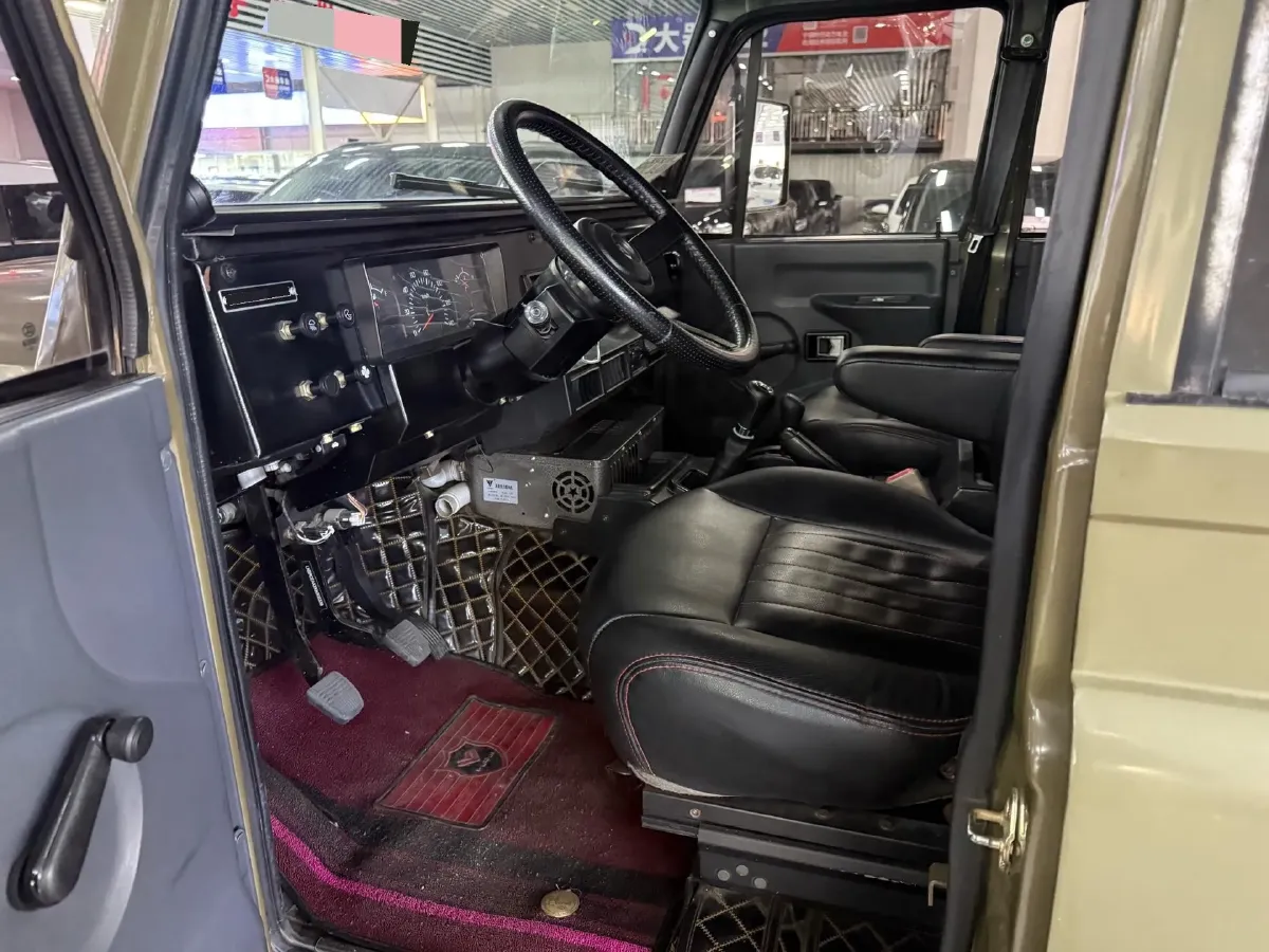 2019 BAW 212 1.5T 136HP L4 5MT,autocango,china used car exporter,china ev exporter,chinese used car exporter,chinese used ev exporter