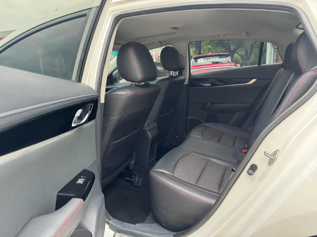 2018 HaiMa Family F5 1.6L 125HP L4 6AT,autocango,china used car exporter,china ev exporter,chinese used car exporter,chinese used ev exporter