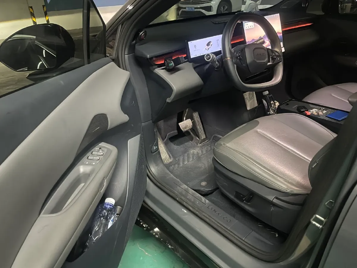 2025 Jetour Freeman 1.5T 184HP L4 7DCT,autocango,china used car exporter,china ev exporter,chinese used car exporter,chinese used ev exporter