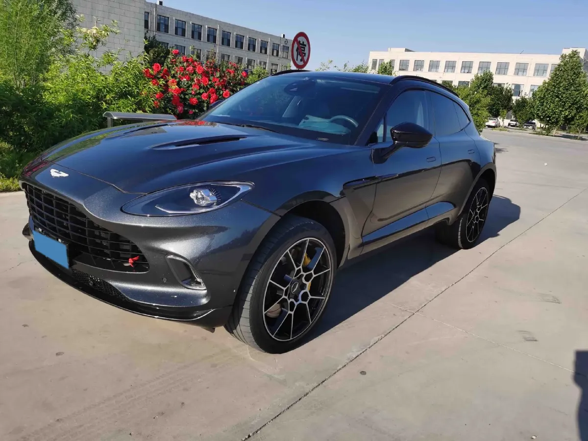 2021 Aston Martin DBX 4.0T 550HP V8 9AT,autocango,china used car exporter,china ev exporter,chinese used car exporter,chinese used ev exporter