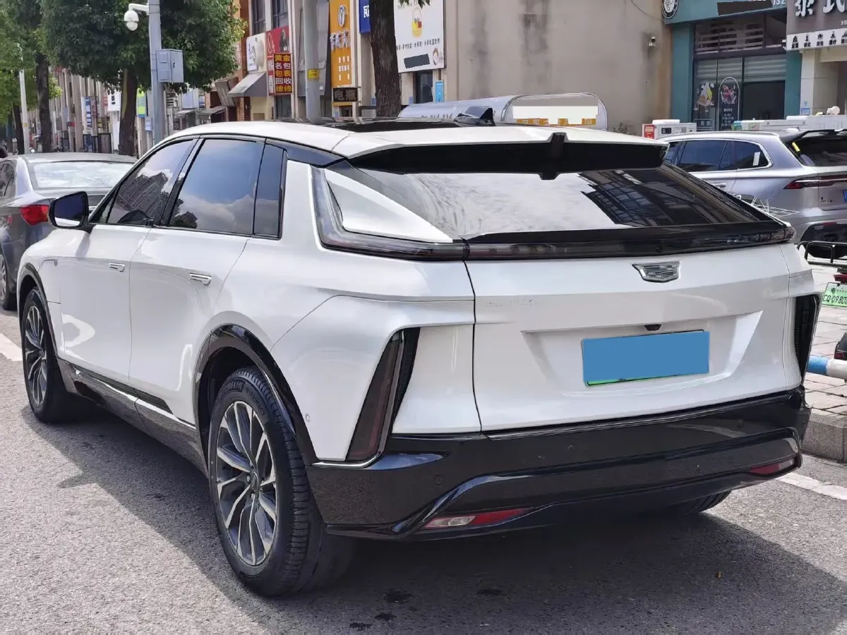 2022 Cadillac IQ Lyriq BEV 95.7KWH,autocango,china used car exporter,china ev exporter,chinese used car exporter,chinese used ev exporter