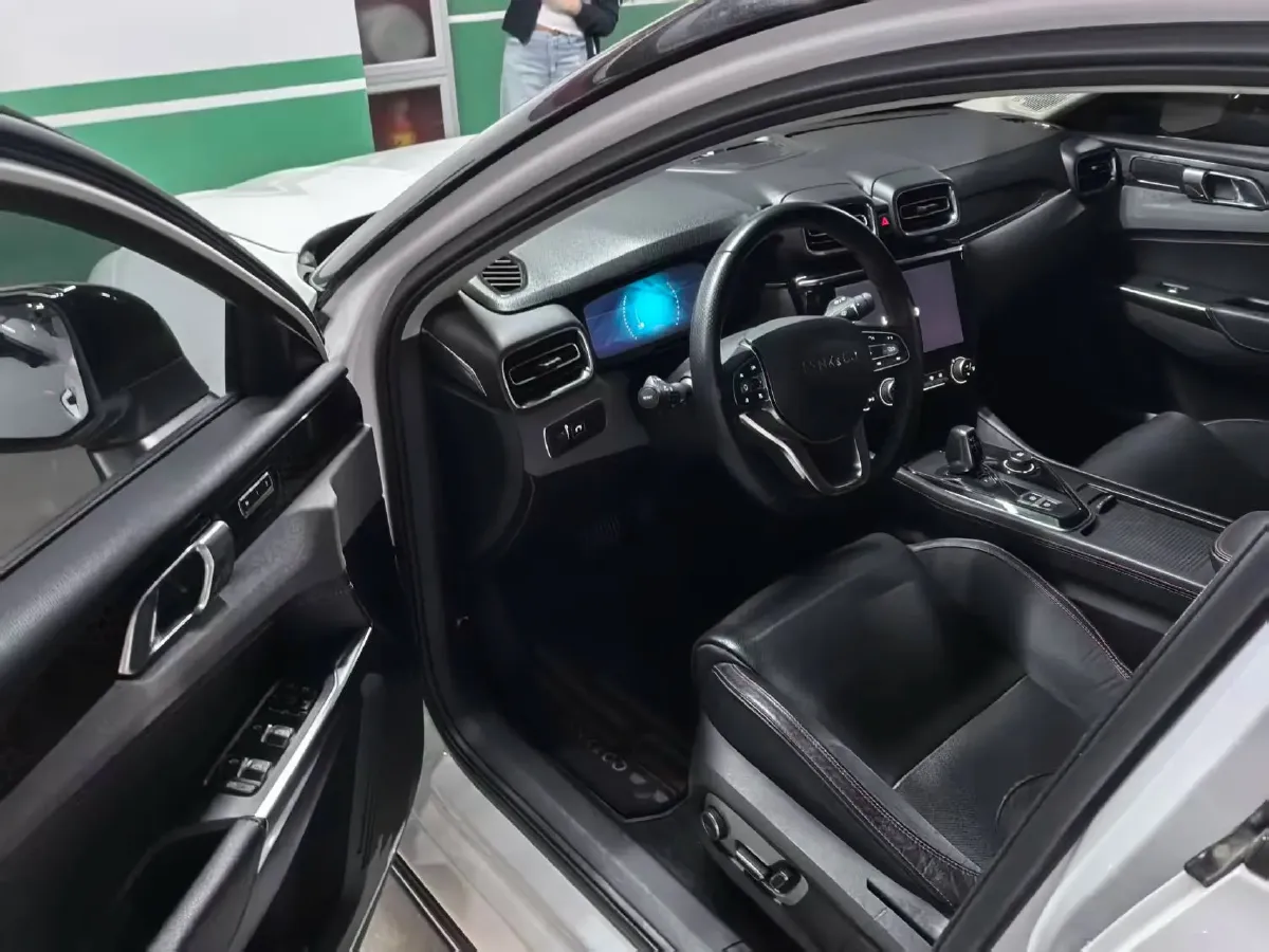 2018 Renault Koleos 2.0L 150HP L4 CVT,autocango,china used car exporter,china ev exporter,chinese used car exporter,chinese used ev exporter