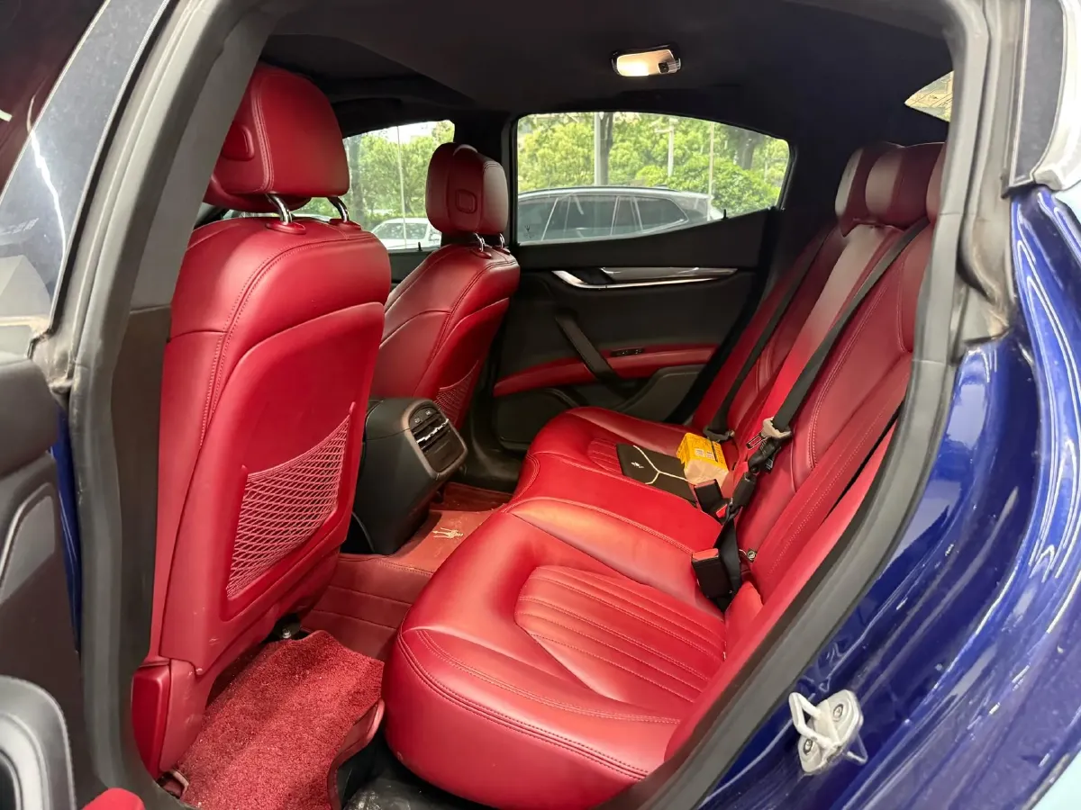 2018 Maserati Ghibli 3.0T 350HP V6 8AT,autocango,china used car exporter,china ev exporter,chinese used car exporter,chinese used ev exporter