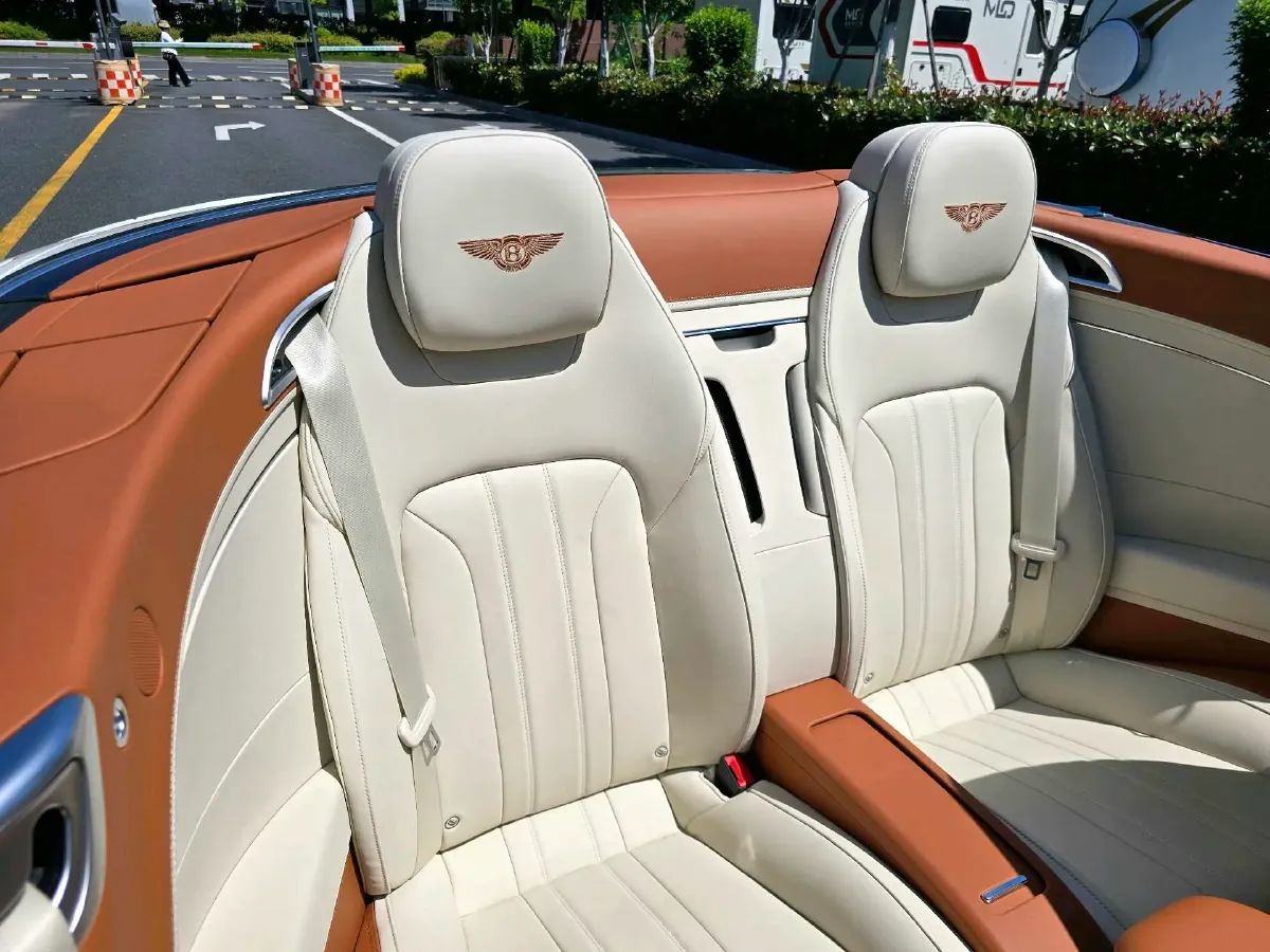 2020 Bentley Continental 4.0T 549HP V8 8DCT,autocango,china used car exporter,china ev exporter,chinese used car exporter,chinese used ev exporter