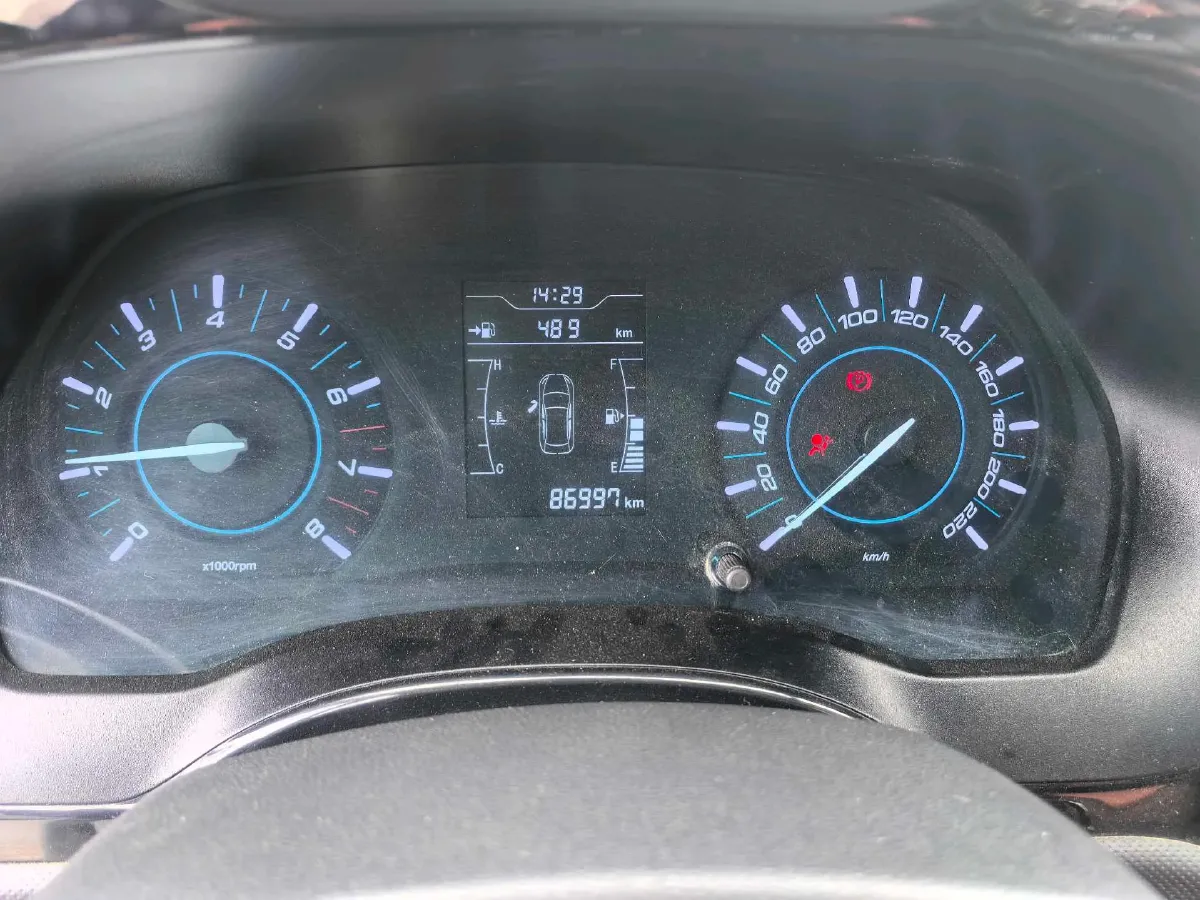 2018 Chery Tiggo 3 1.6L 126HP L4 5MT,autocango,china used car exporter,china ev exporter,chinese used car exporter,chinese used ev exporter