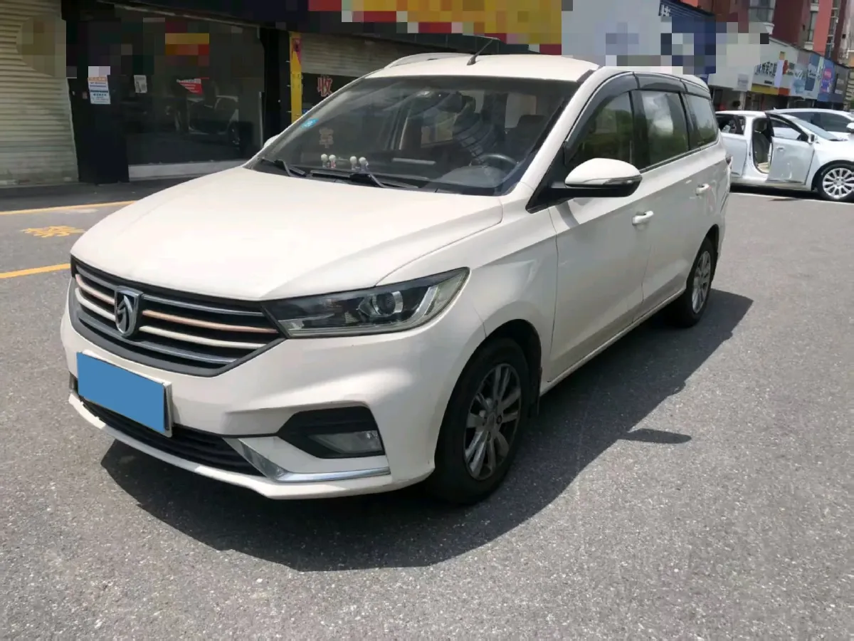 2019 BaoJun 360 1.5L 105HP L4 CVT,autocango,china used car exporter,china ev exporter,chinese used car exporter,chinese used ev exporter