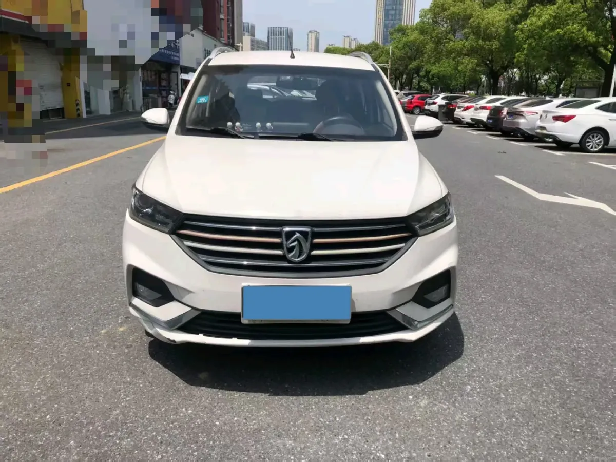 2019 BaoJun 360 1.5L 105HP L4 CVT,autocango,china used car exporter,china ev exporter,chinese used car exporter,chinese used ev exporter