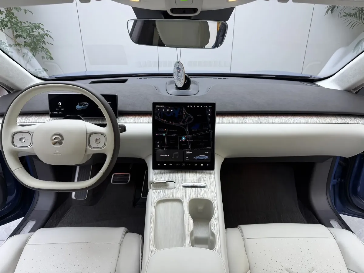 2021 Volkswagen ID.6 Crozz BEV 84.8KWH,autocango,china used car exporter,china ev exporter,chinese used car exporter,chinese used ev exporter