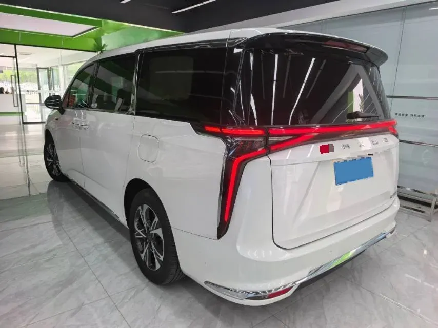 2022 MAXUS G90 2.0T 234HP L4 8AT,autocango,china used car exporter,china ev exporter,chinese used car exporter,chinese used ev exporter