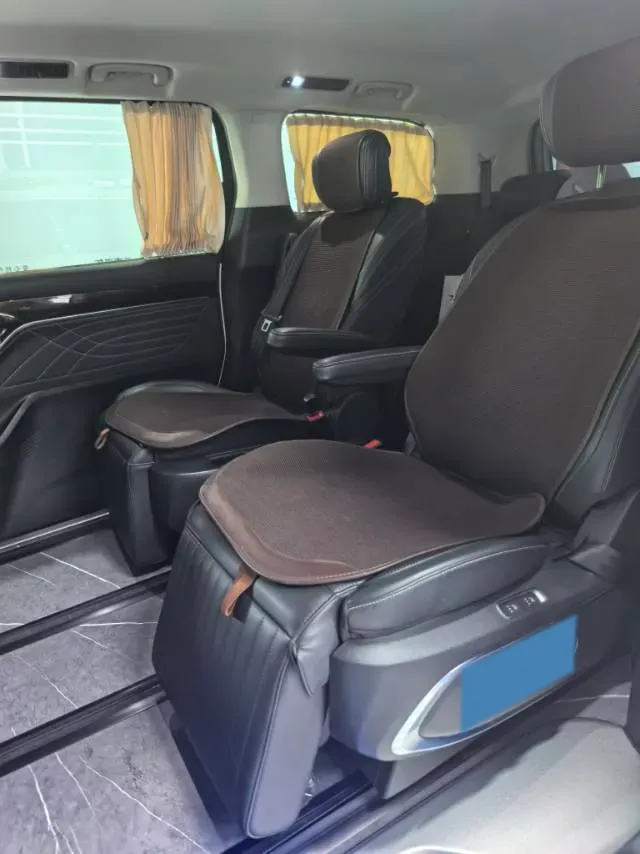 2022 MAXUS G90 2.0T 234HP L4 8AT,autocango,china used car exporter,china ev exporter,chinese used car exporter,chinese used ev exporter