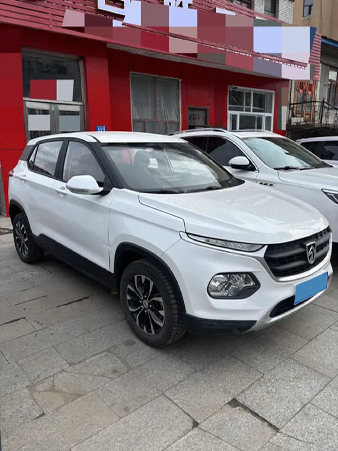 2017 BaoJun 310W 1.5L 105HP L4 6MT,autocango,china used car exporter,china ev exporter,chinese used car exporter,chinese used ev exporter