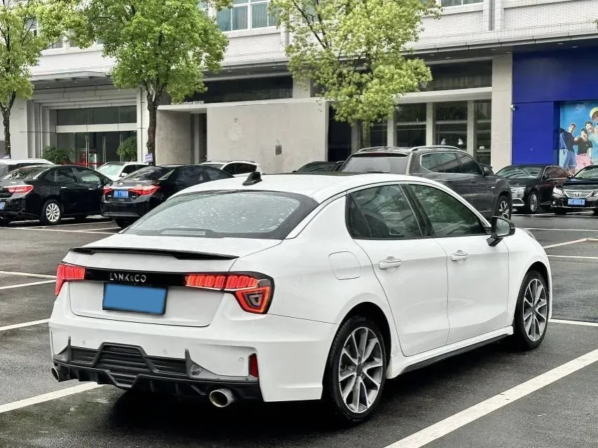 2019 Qoros 5 1.6T 197HP L4 7DCT,autocango,china used car exporter,china ev exporter,chinese used car exporter,chinese used ev exporter