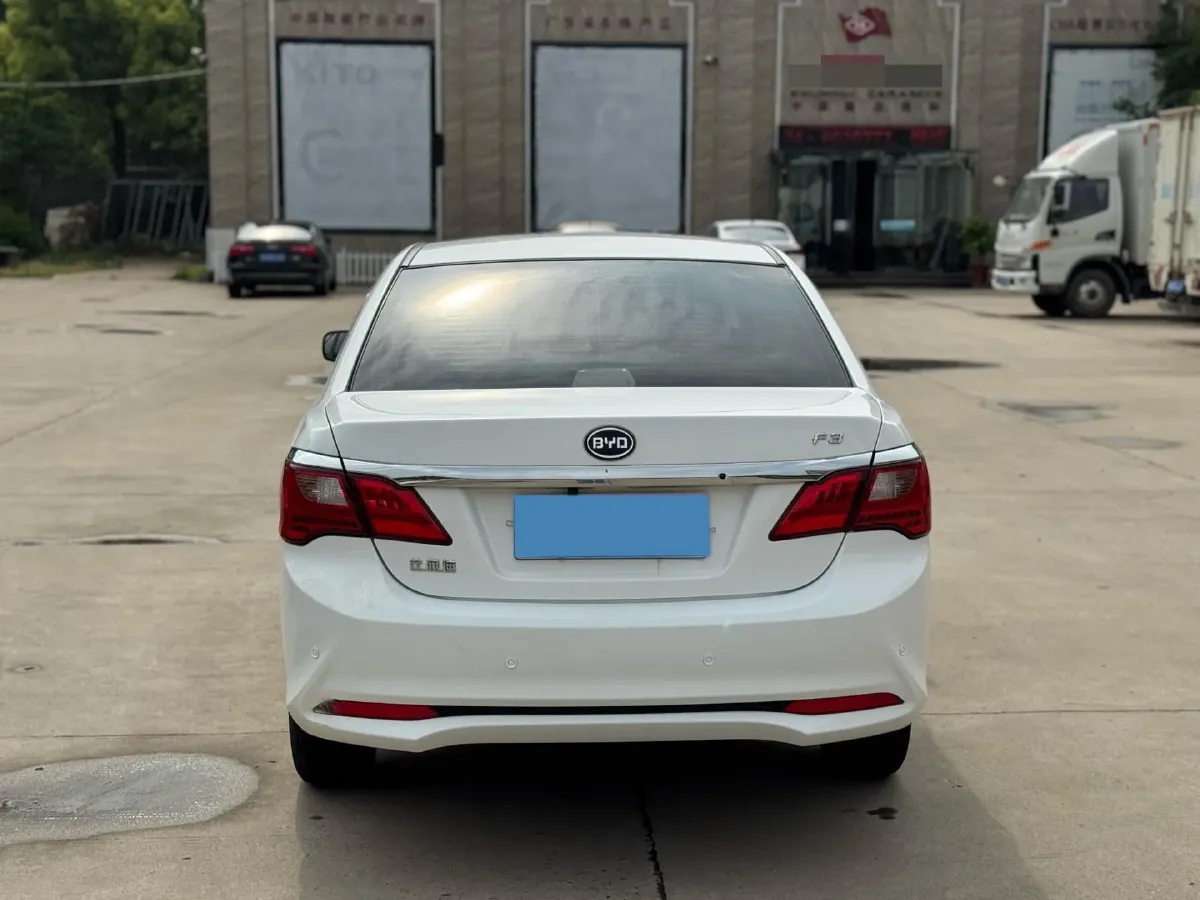2020 BYD F3 1.5L 109HP L4 5MT,autocango,china used car exporter,china ev exporter,chinese used car exporter,chinese used ev exporter