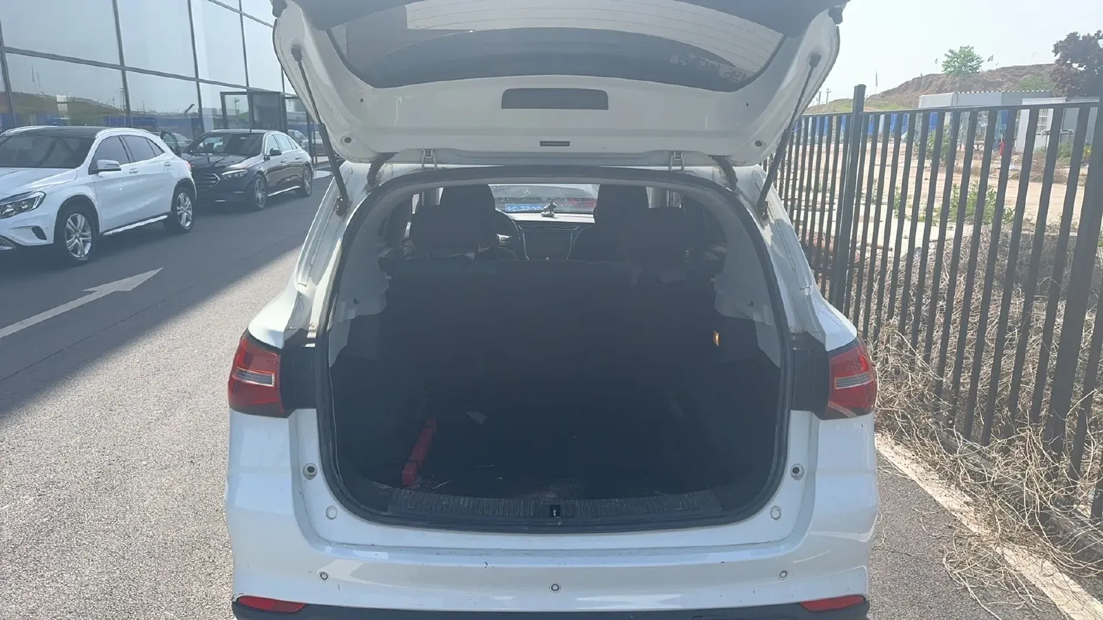 2020 Roewe RX3 1.6L 125HP L4 CVT,autocango,china used car exporter,china ev exporter,chinese used car exporter,chinese used ev exporter
