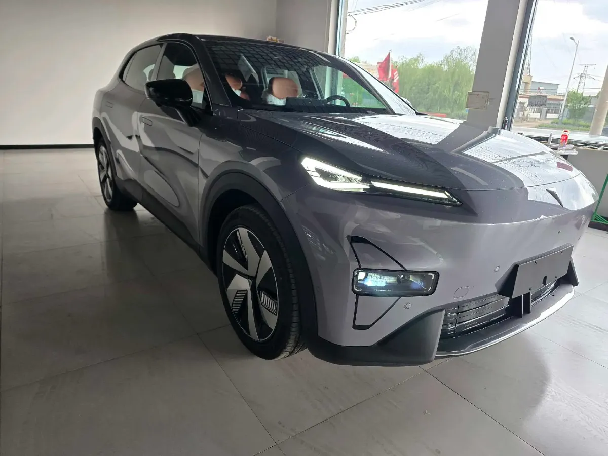 2026 Deepal S05 1.5L 98HP L4 REEV,autocango,china used car exporter,china ev exporter,chinese used car exporter,chinese used ev exporter