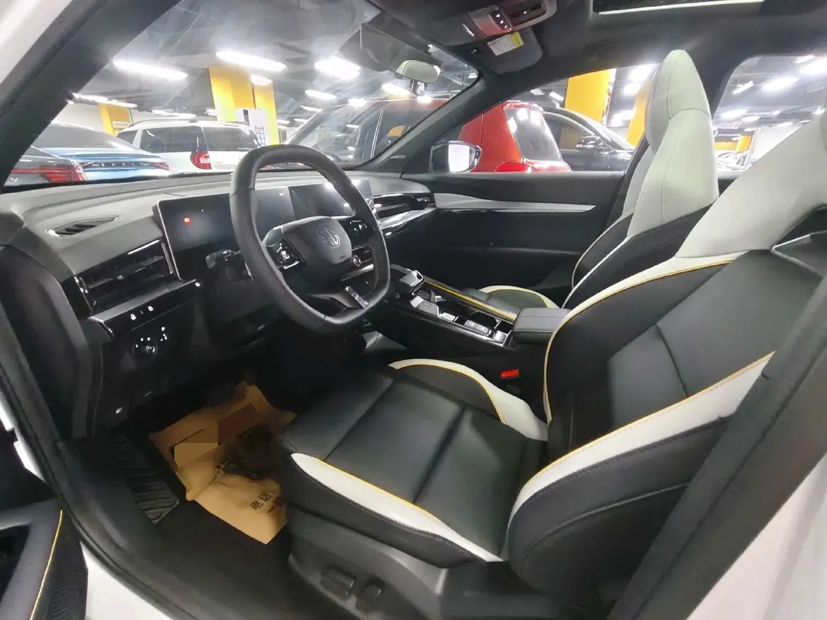 2022 MG 5 Scorpio 1.5T 181HP L4 7DCT,autocango,china used car exporter,china ev exporter,chinese used car exporter,chinese used ev exporter