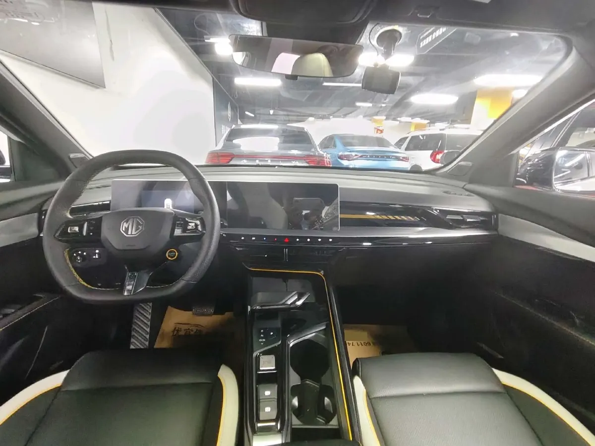 2022 MG 5 Scorpio 1.5T 181HP L4 7DCT,autocango,china used car exporter,china ev exporter,chinese used car exporter,chinese used ev exporter