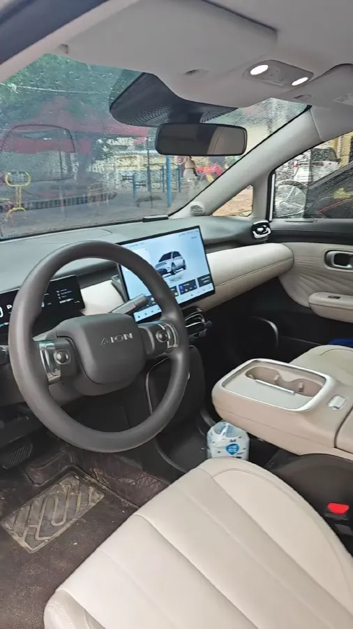 2025 Aion AION UT BEV 34.868KWH,autocango,china used car exporter,china ev exporter,chinese used car exporter,chinese used ev exporter
