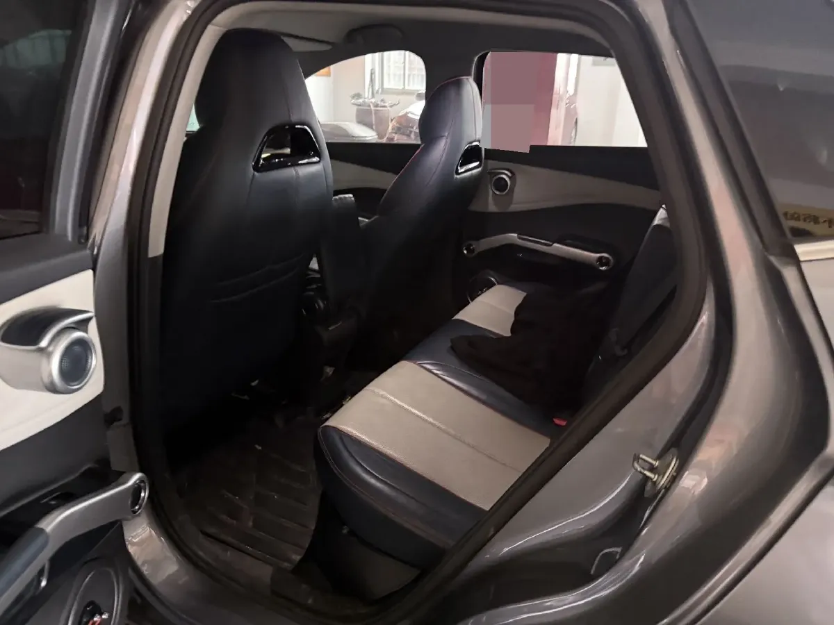 2022 Hycan Z03 BEV 64.23KWH,autocango,china used car exporter,china ev exporter,chinese used car exporter,chinese used ev exporter